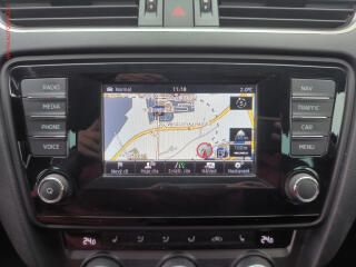 Škoda Octavia (2014) 1.8 TSi, Elegance - náhled 13