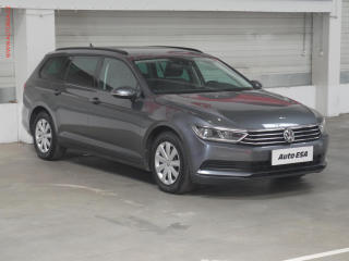 Volkswagen Passat 1.6 TDi, Trendline, LED
