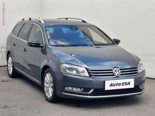 Volkswagen Passat 2.0TDi, DSG, bixen, navi