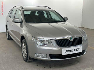 �koda Superb 2.0 TDI 4x4, �R, DSG, v�h�ev