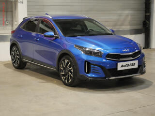 Kia XCeed 1.5 T-GDi, 1.maj,�R, AT, LED