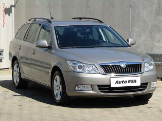 �koda Octavia 1.4 TSi, servis.kniha