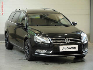 Volkswagen Passat 2.0TDi, DSG, xenon, park