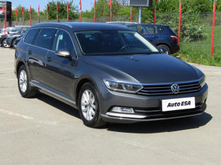 Volkswagen Passat 2.0TDi, LED, navi