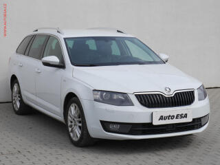 �koda Octavia 2.0TDi, DSG, navi, bixen