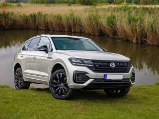 Volkswagen Touareg 3.0 TDi 4x4, 1.maj,�R, R