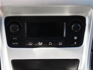 Peugeot 307 (2006) 1.6i, Klima - náhled 11