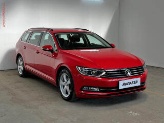 Volkswagen Passat 1.6 TDi, DSG, Navi, AC