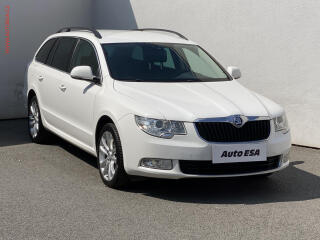 �koda Superb 2.0 TDi, DSG, navi