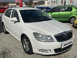 �koda Octavia 1.6 TDi, �R, AC, park.�idla