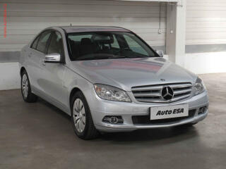 Mercedes-Benz 1.6i, Klima