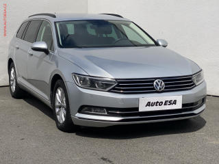 Volkswagen Passat 2.0 TDi, Comfortline, navi
