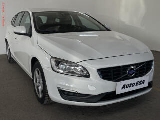 Volvo V60 2.0D, �R, AC, tempo, park