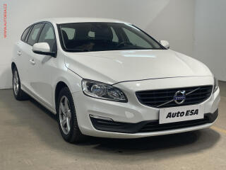 Volvo V60 2.0D3, �R
