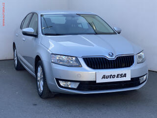 �koda Octavia 1.2 TSi, Ambition, navi, TZ