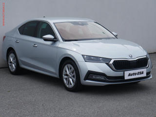 koda Octavia 2.0 TDi, 1.maj,R, Style, LED