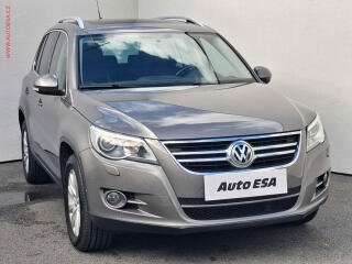 Volkswagen Tiguan 2.0 TDi 4x4, AC, xenon, navi