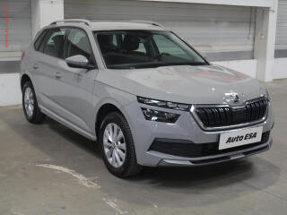 �koda Kamiq 1.0 TSi, �R, servis.kniha