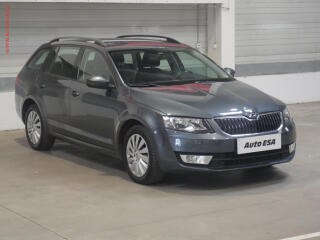 �koda Octavia 1.6 TDi, 2.maj,�R, AC, park