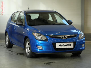 Hyundai i30 1.4i, �R, AC, STK5/28