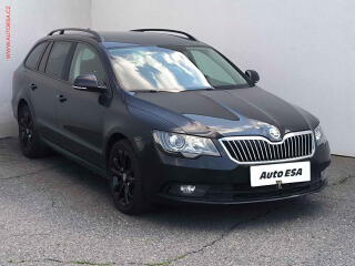 �koda Superb 2.0 TDi 4x4, �R, Bixen, navi