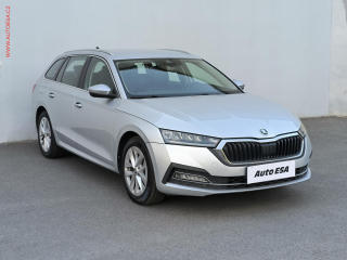 koda Octavia 2.0 TDi, DSG, ke, Webasto