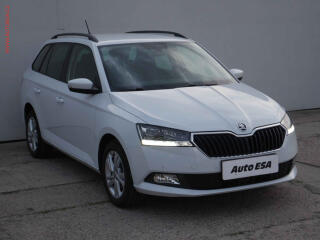 �koda Fabia 1.0 TSI, �R, LED, AC, kamera