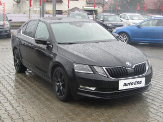 koda Octavia 2.0 TDi, L&K, DSG, LED