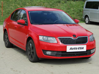koda Octavia 1.6 TDi, R, Xenon, AC