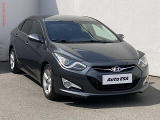 Hyundai i40 2.0GDi, AC, park.asist