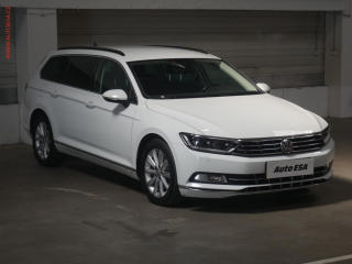 Volkswagen Passat 2.0TDi, AT, LED, autoAC