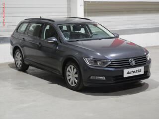 Volkswagen Passat 2.0 TDi, Trend, DSG