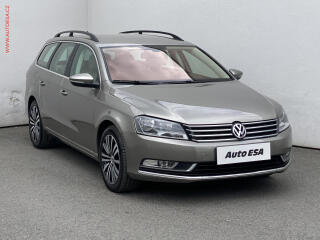 Volkswagen Passat 2.0tdi, AT, autoAC