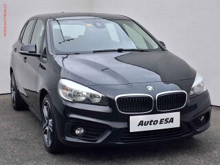 BMW 1.5T 218 i, Advantage, park