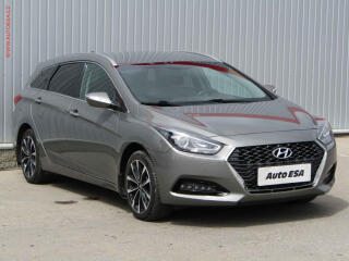 Hyundai i40 1.6CRDi, �R, AC, navi, kamera