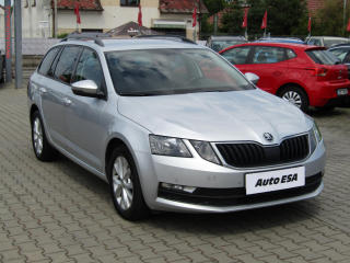 koda Octavia 1.6 TDi, Ambition, DSG, navi