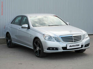Mercedes-Benz 1.8, AT, LED