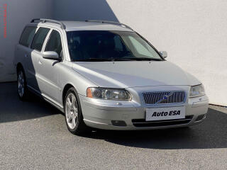 Volvo V70 2.4 D, Momentum, xenon