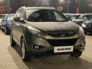 Hyundai ix35 2.0 CVVT 4X4, AC, vhev sed