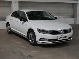 Volkswagen Passat 1.4TSI, Highline, DSG, LED