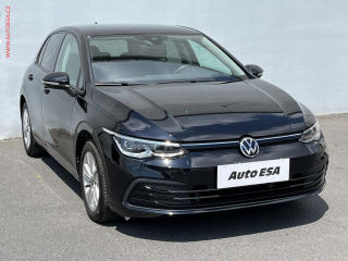 Volkswagen Golf 1.5 TSi, Life, navi, LED
