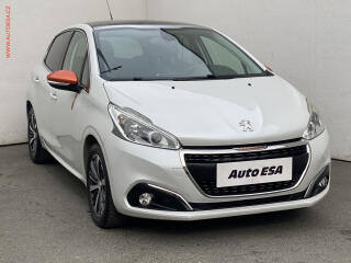 Peugeot 208 1.2PT, Roland Garros, panor