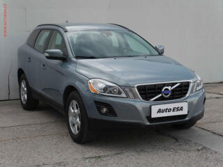 Volvo XC60 2.4D AWD, AT, park.�idla