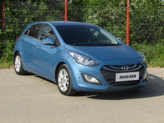 Hyundai i30 1.6GDi, R