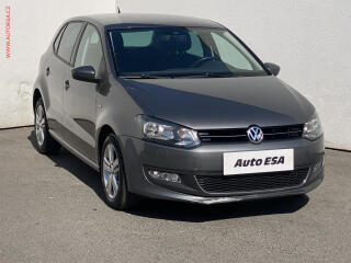 Volkswagen Polo 1.2 TSi, Life, v�h�ev sed,