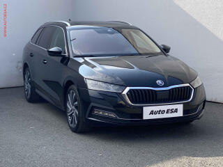 �koda Octavia 2.0 TDi, 1.maj,�R, Style