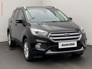 Ford Kuga 1.5T 4x2, Titanium, navi, TZ