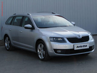 �koda Octavia 2.0 TDi, �R, Style