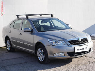�koda Octavia 1.2 TSI, �R, AC, tempo