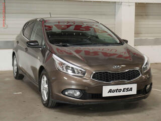 Kia Ceed 1.4 CVVT, �R, AC, temp